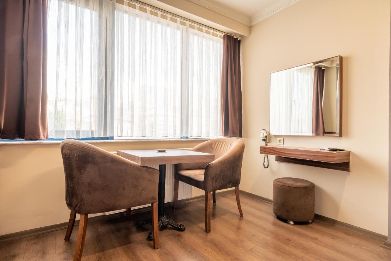 Istanbul Nova Hotel Buitenkant foto